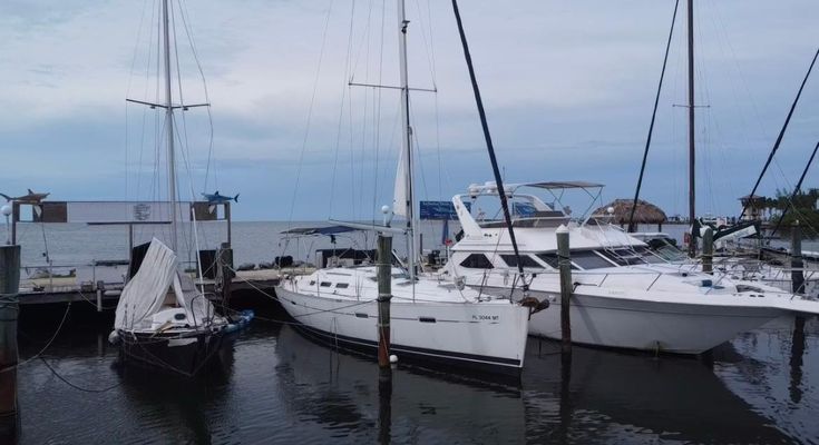 Beneteau OCEANIS-CLIPPER-373 - main image