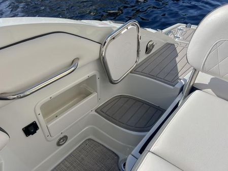 Crownline 270XSS image