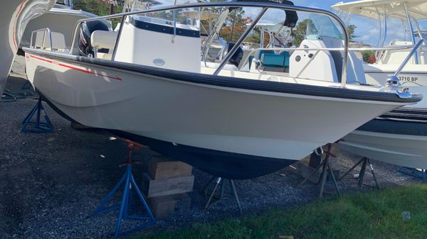 Boston Whaler 190 Montauk