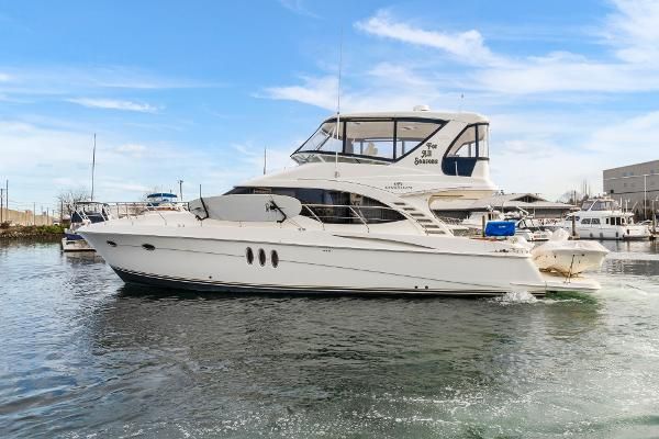 Ovation SPORT-SEDAN-MOTORYACHT - main image
