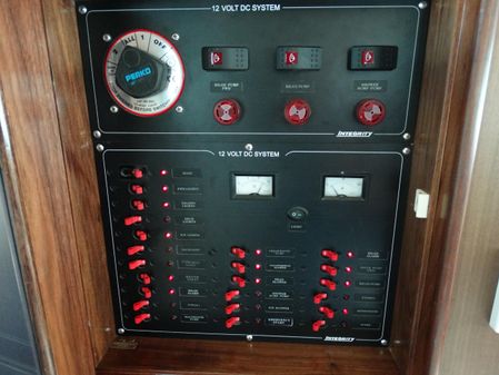 Custom 38 image