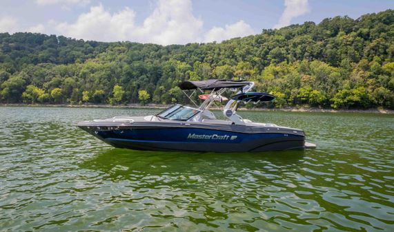 MasterCraft XT23 image