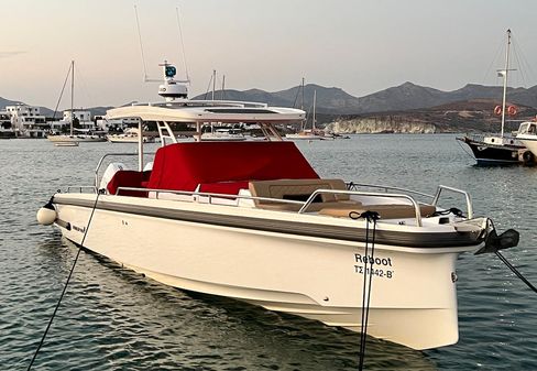 Axopar 37 Sun Top Revolution image