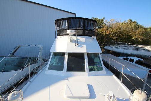 Hatteras 38 Double Cabin image