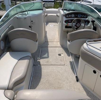 Sea-ray 240-SUNDECK image