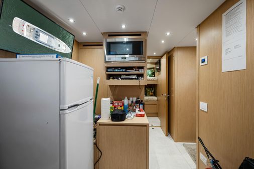 Sanlorenzo SX88 image