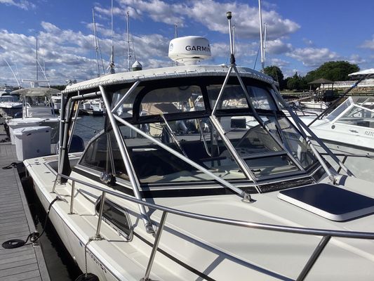 Boston Whaler 27 Offshore - main image