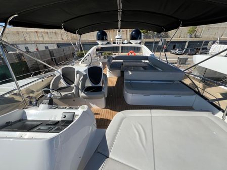 Sunseeker Manhattan 70 image