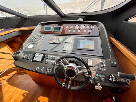 Sunseeker Manhattan 70 image