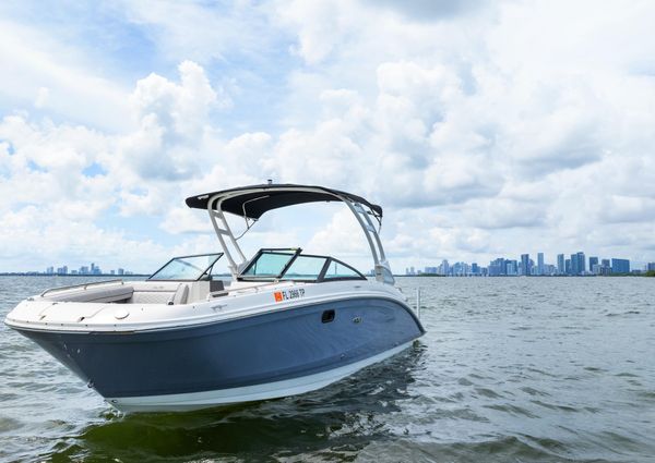 Sea Ray SDX 270 Outboard image