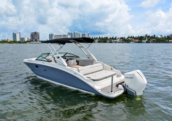 Sea Ray SDX 270 Outboard image