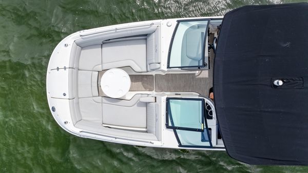 Sea Ray SDX 270 Outboard image