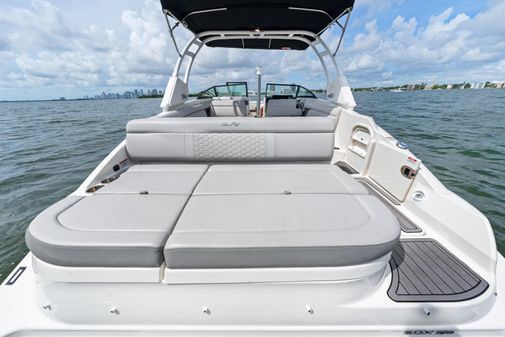 Sea Ray SDX 270 Outboard image