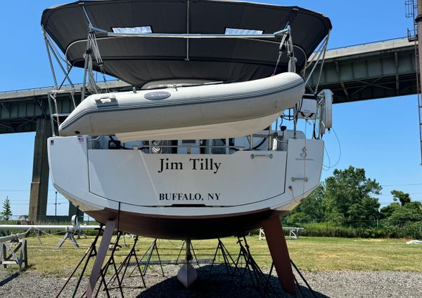 Beneteau Oceanis 38.1 image