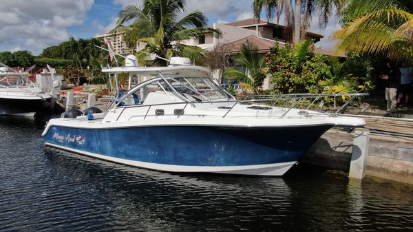 Edgewater 335 Express