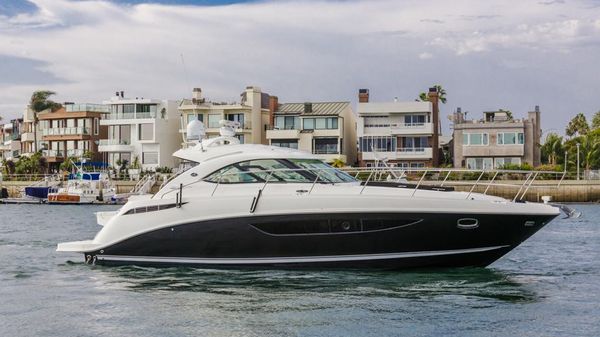Sea Ray 410 Sundancer