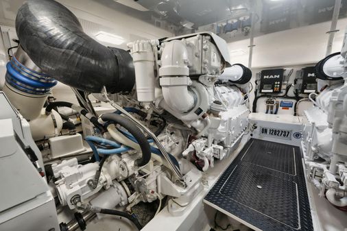 Viking 48 Sport Tower image