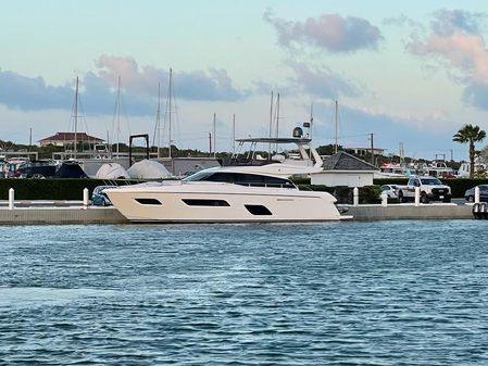 Ferretti Yachts 550 image