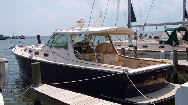 Island Packet Craft 360