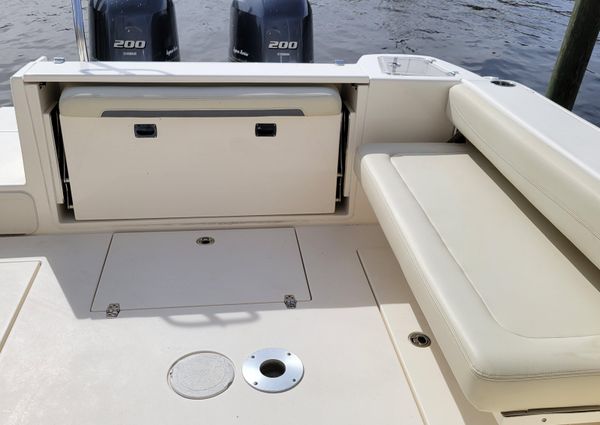 Cobia 280 Dual Console image