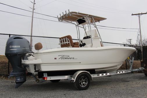 Pioneer 202-SPORTFISH image