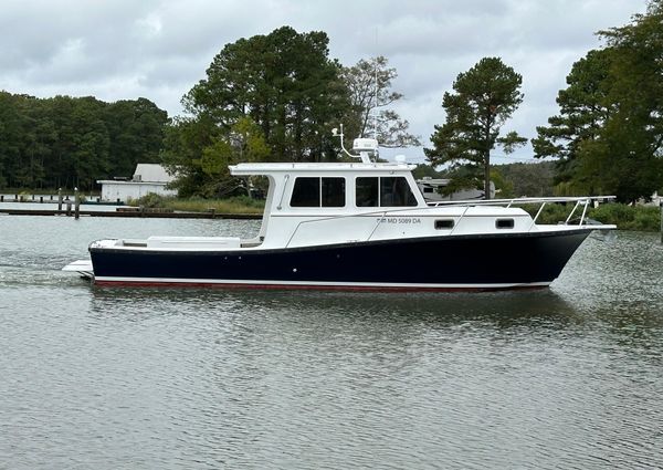 Custom Broad Creek 32 Bay Boat image