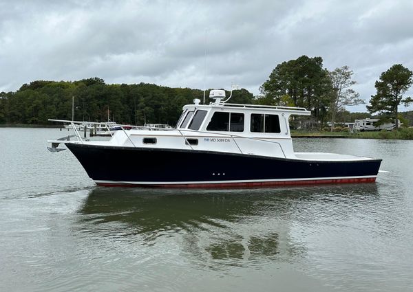 Custom Broad Creek 32 Bay Boat image