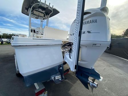 Robalo CAYMAN-246 image