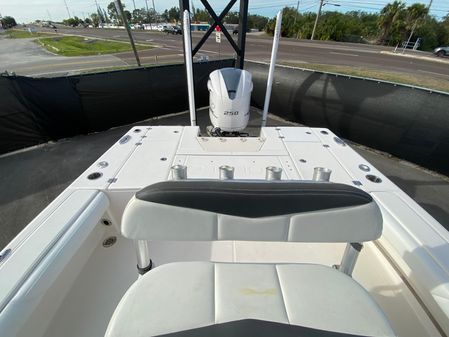 Robalo CAYMAN-246 image