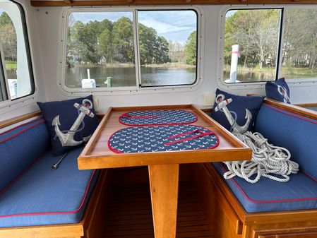 Custom Broad Creek 32 Bay Boat image