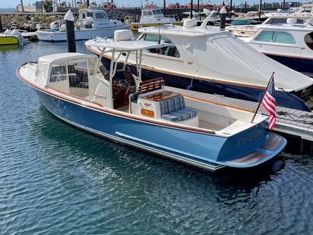 Hinckley Talaria 29C image