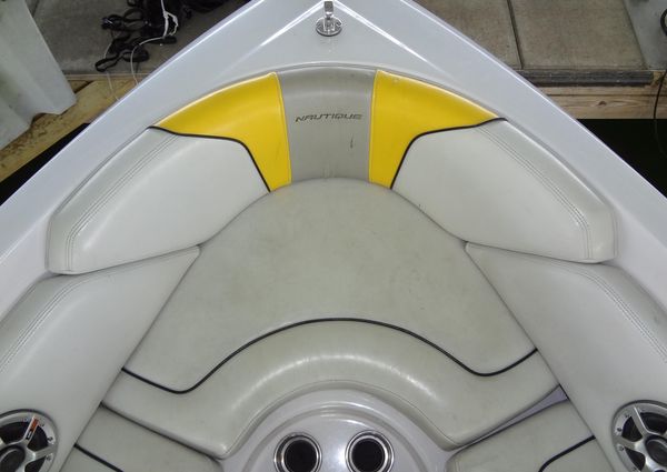 Correct Craft Super Air Nautique 230 image