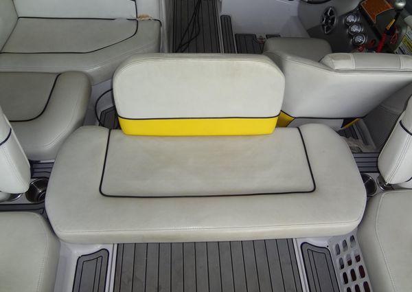 Correct Craft Super Air Nautique 230 image