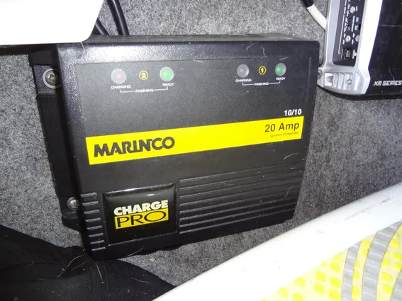 Correct Craft Super Air Nautique 230 image