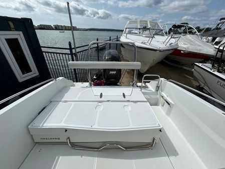 Beneteau FLYER-6-SPORTDECK image