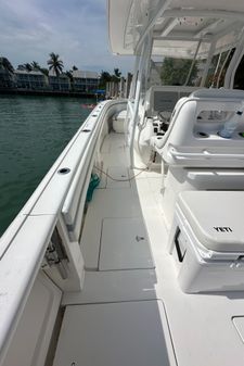 Intrepid 400 Center Console image