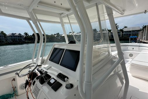 Intrepid 400 Center Console image