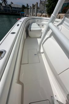 Intrepid 400 Center Console image