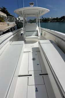 Intrepid 400 Center Console image