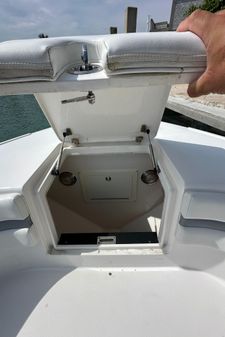 Intrepid 400 Center Console image