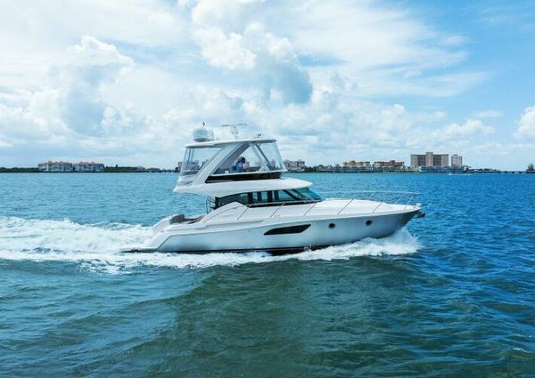 Tiara Yachts 44 Flybridge image