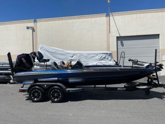 Triton 21 TRX Patriot - main image