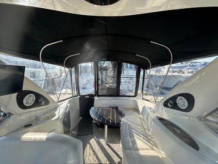 Bayliner 320 image