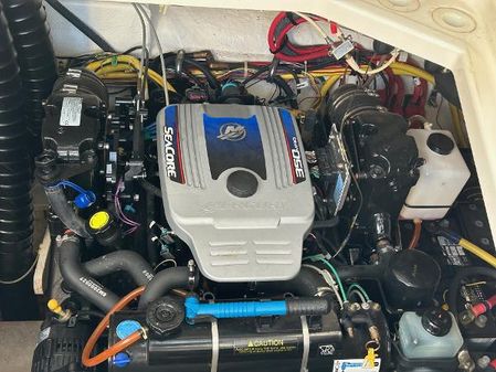 Bayliner 320 image
