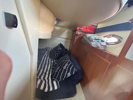Bayliner 320 image