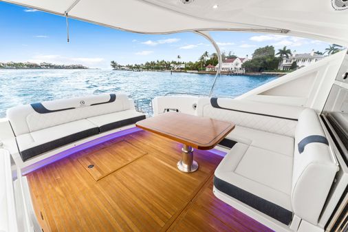 Riviera 6000 Sport Yacht image