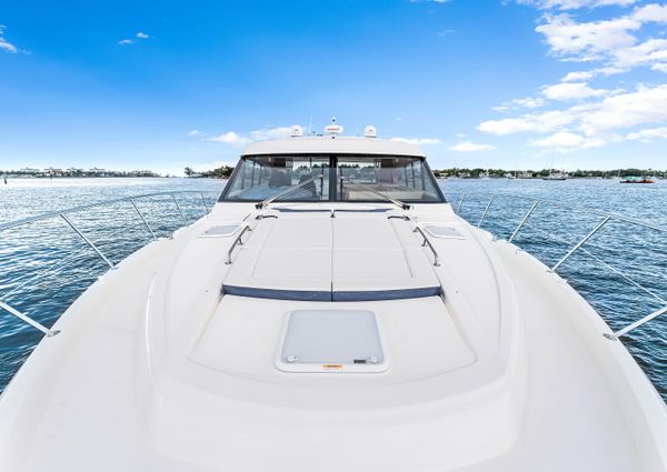 Riviera 6000 Sport Yacht image