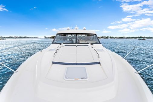 Riviera 6000 Sport Yacht image