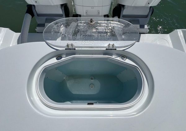 Yellowfin 42 Center Console image