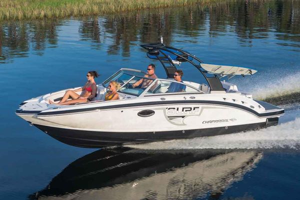 Chaparral 244 Sunesta Surf - main image